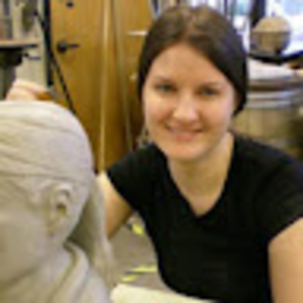 Meet your Posher, Laura